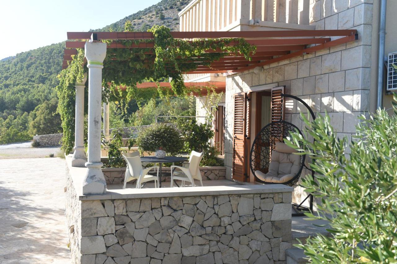 Apartments Podbarje Μπολ Εξωτερικό φωτογραφία