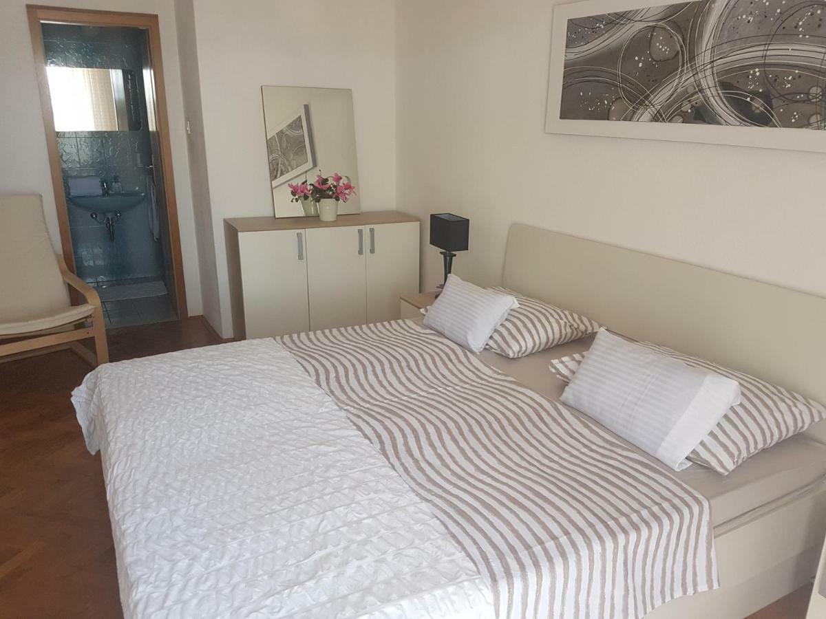 Apartments Podbarje Μπολ Εξωτερικό φωτογραφία